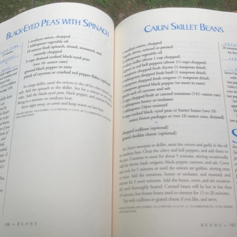 Moosewood Restaurant Cooks at Home